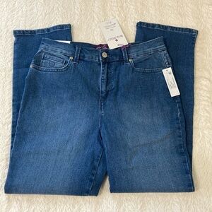 NWT Gloria Vanderbilt Petite Amanda High Rise Straight-Leg Jeans - Size 8PS